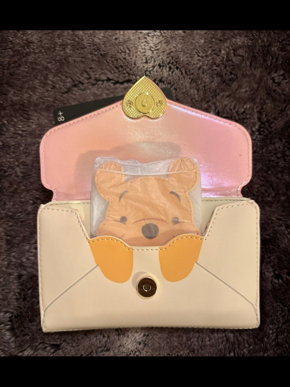 Loungefly Cream Winnie the Pooh & Piglet Zip Wallet with Red Trim - Picture 3 of 3